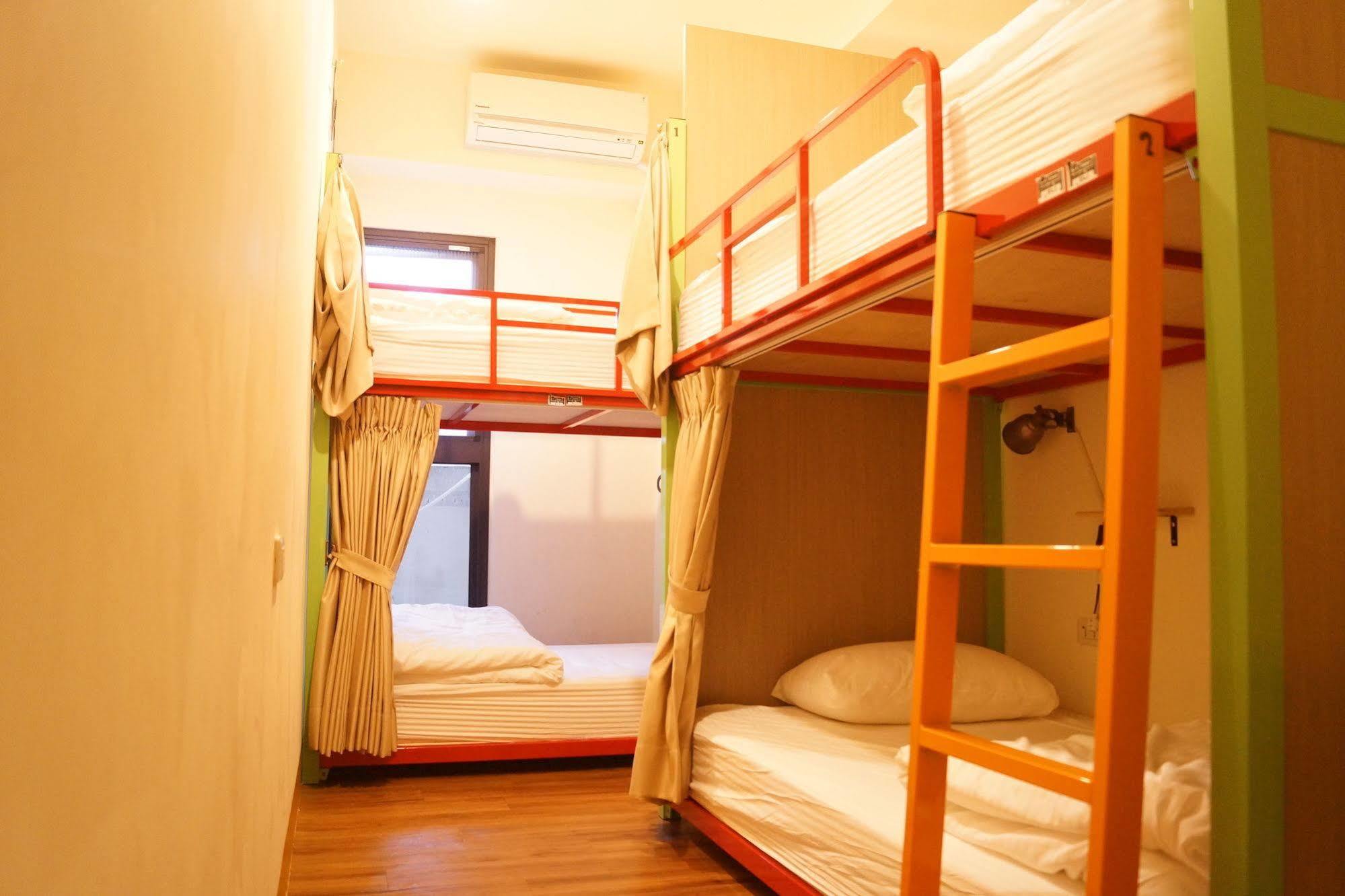 Trip Gg Hostel Cao Hùng Ngoại thất bức ảnh